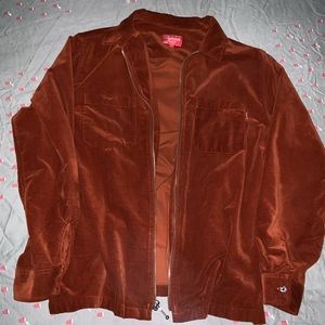 Size Large Supreme Zip up